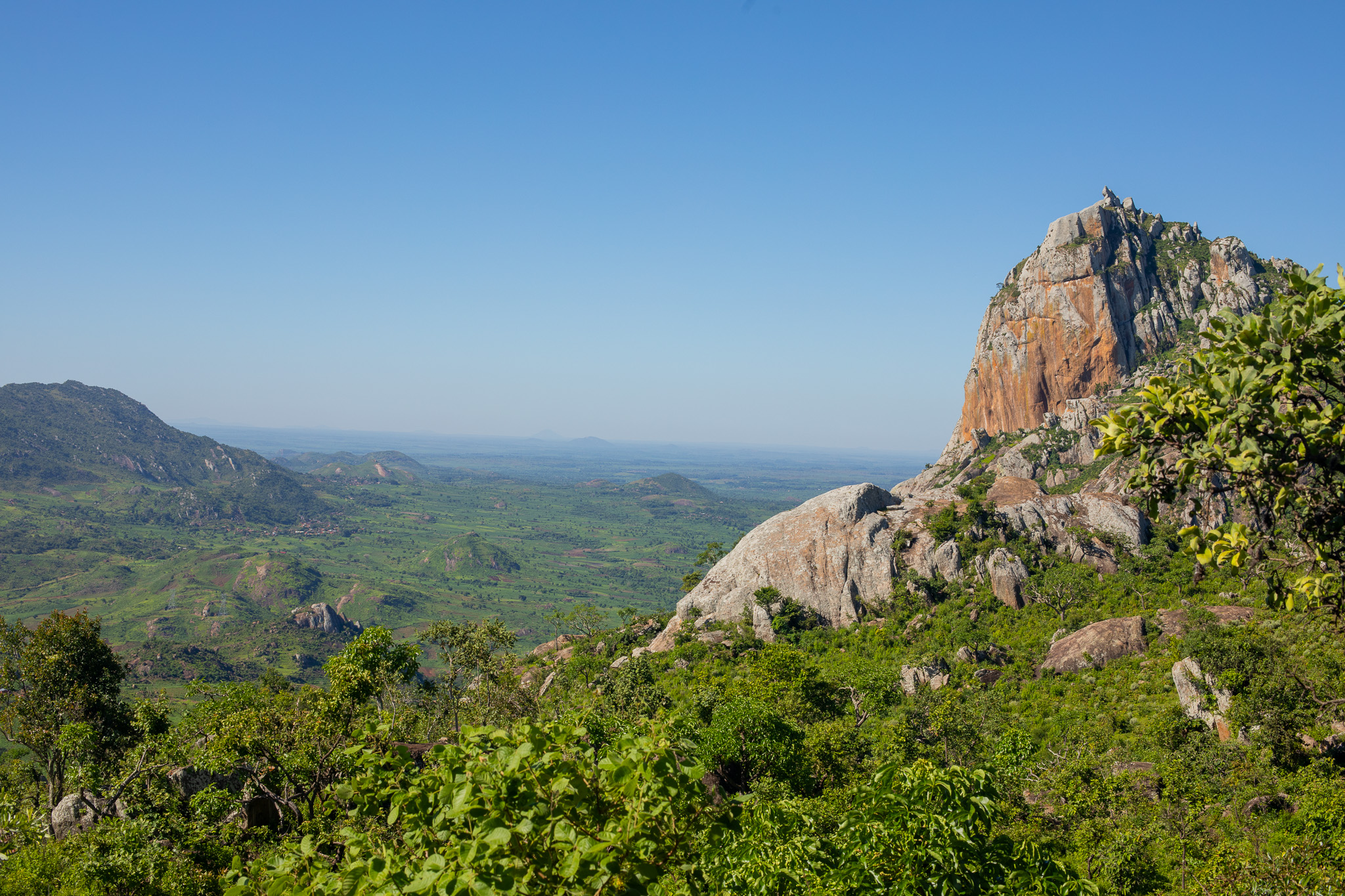 De Nkhoma berg in Malawi tijdens het groene seizoen in Malawi. De beste reistijd voor Malawi